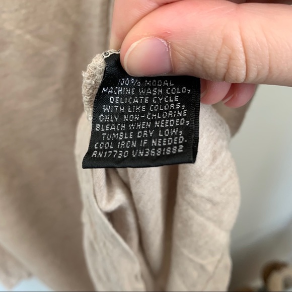 Mossimo Pocket Racerback Tank Top - Picture 4 of 4